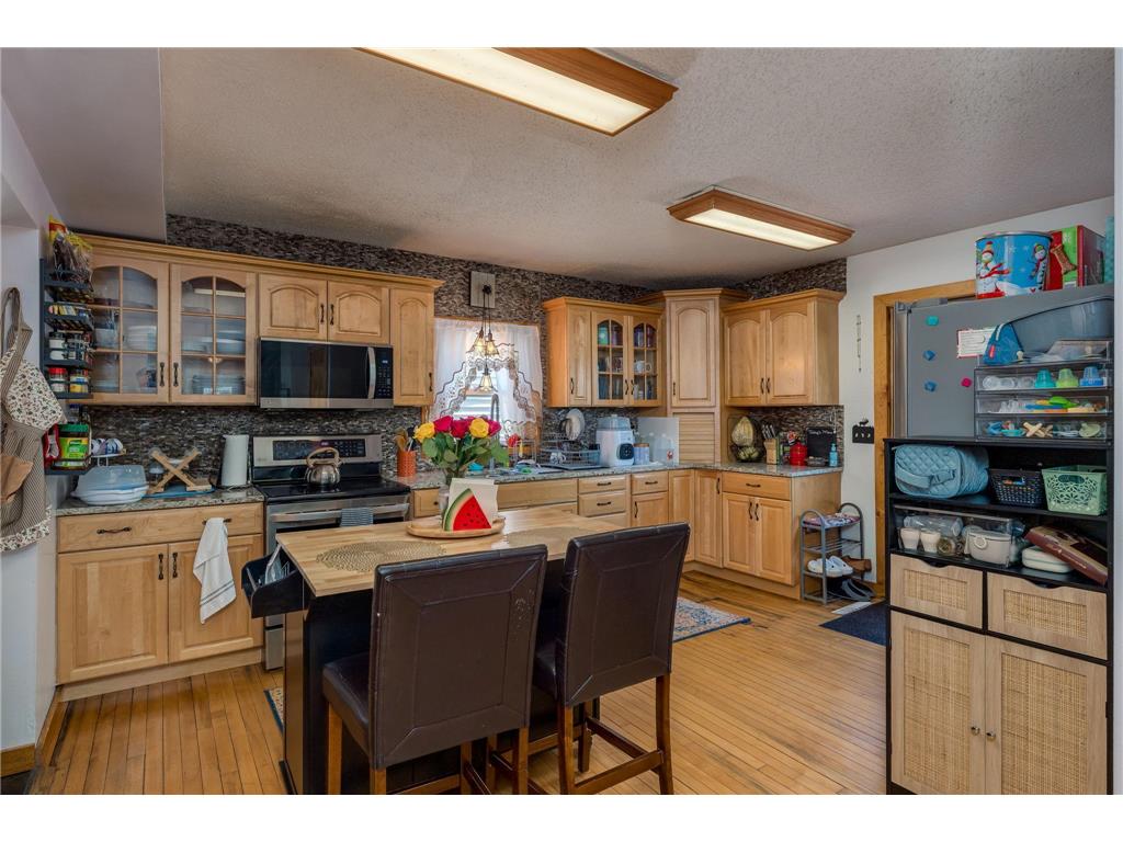 415 8th Street N Mountain Lake MN 56159 6802352 image7