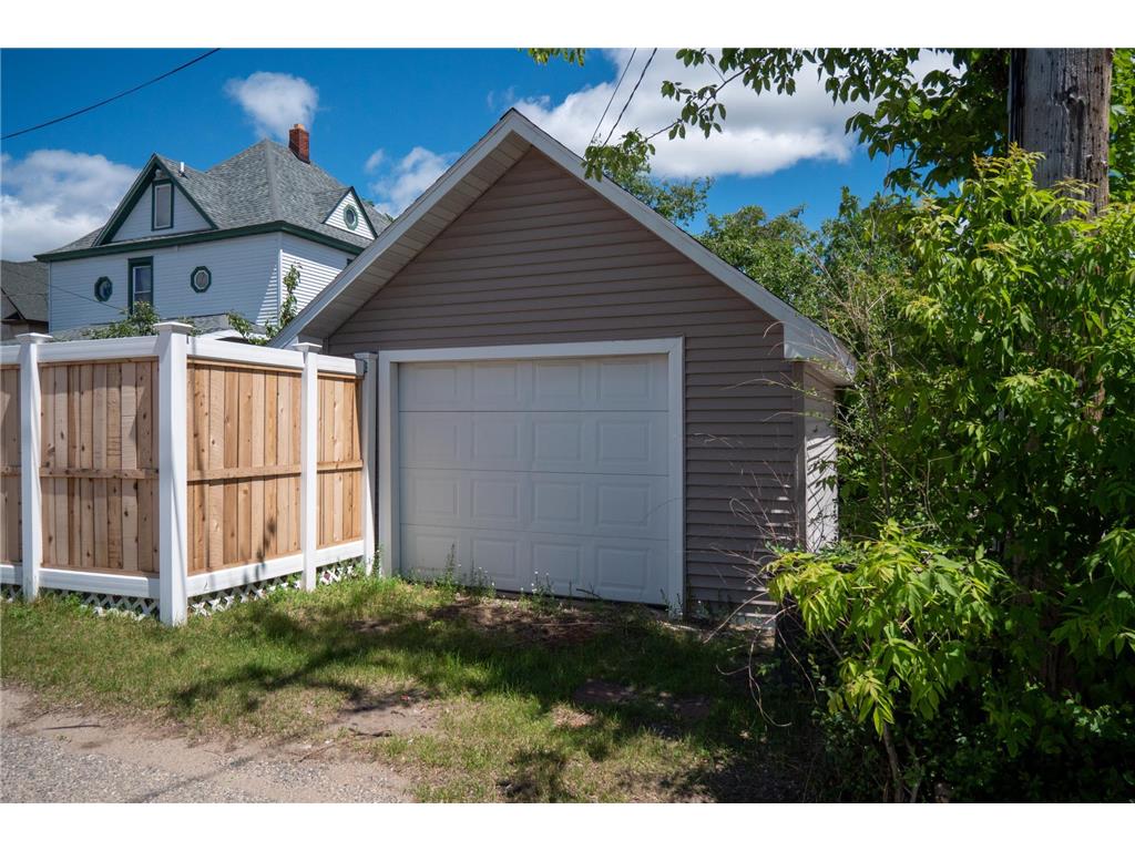 415 America Avenue NW Bemidji MN 56601 7097083 image3