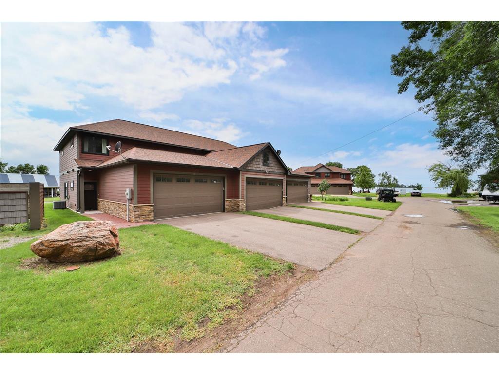415 Bennett Street #12 Wahkon MN 56386 - Mille Lacs Lake 6555127 image1