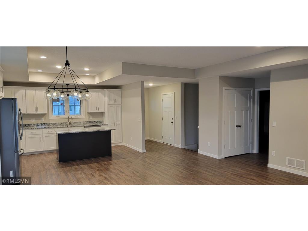 415 Bluebird Court NW Isanti MN 55040 6305556 image1