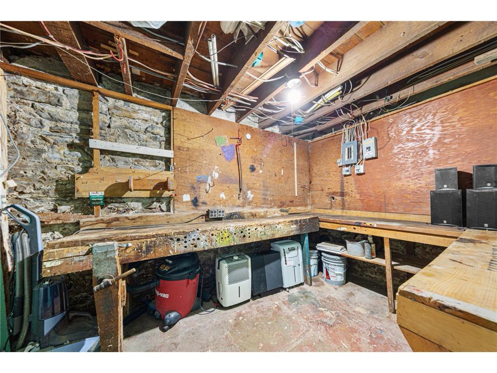 415 Division Street W Faribault MN 55021 7070772 image29
