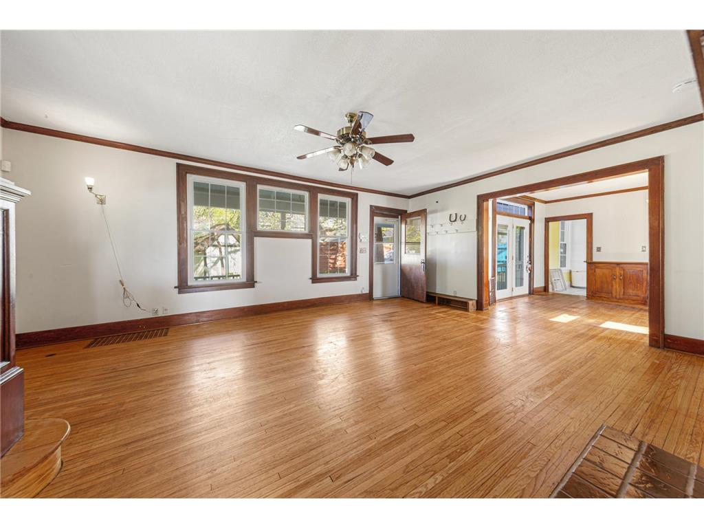 415 Division Street W Faribault MN 55021 7070772 image6