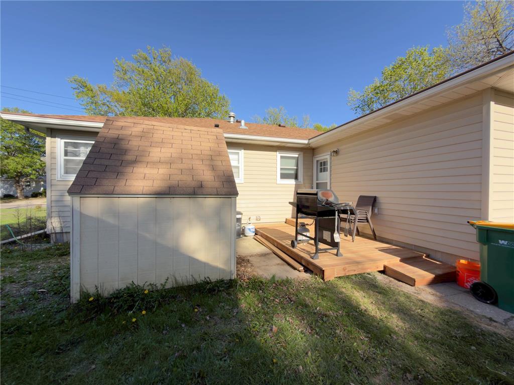 415 E Hawthorne Street Albert Lea MN 56007 7047789 image5