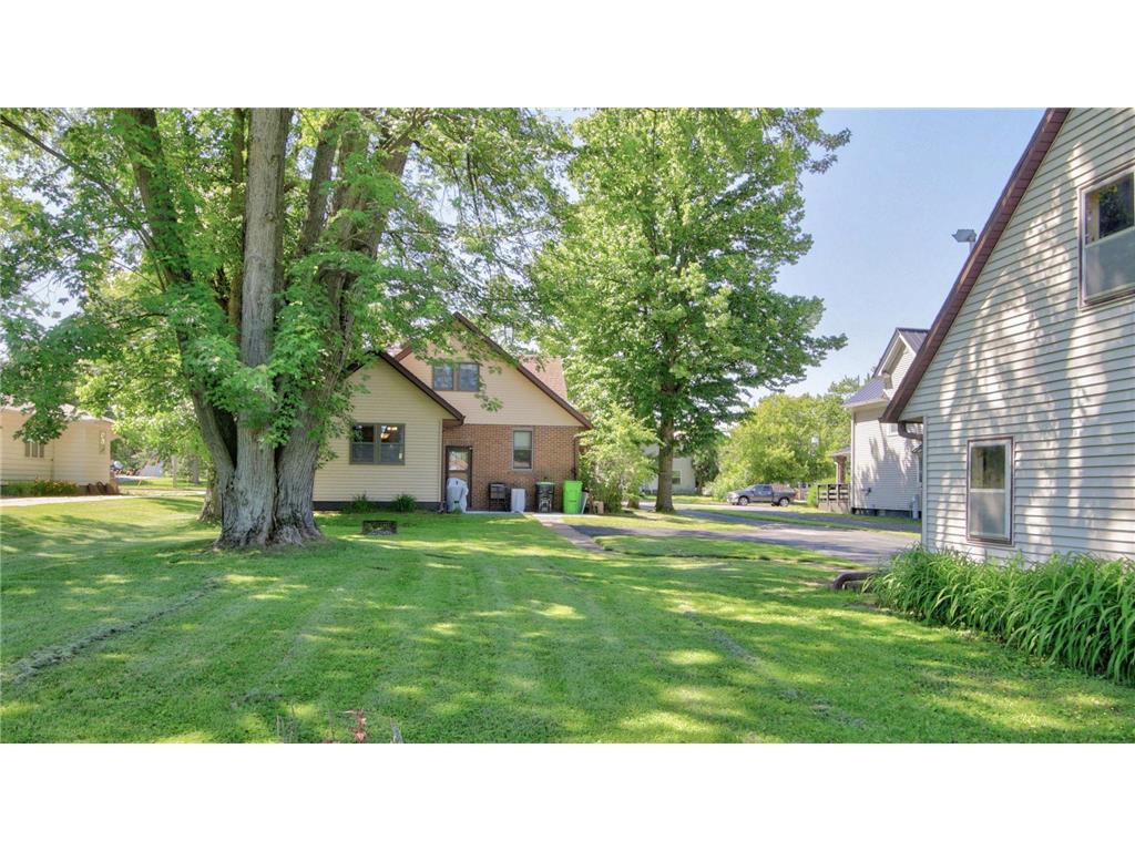 415 E Stanley Street Thorp WI 54771 7098213 image4