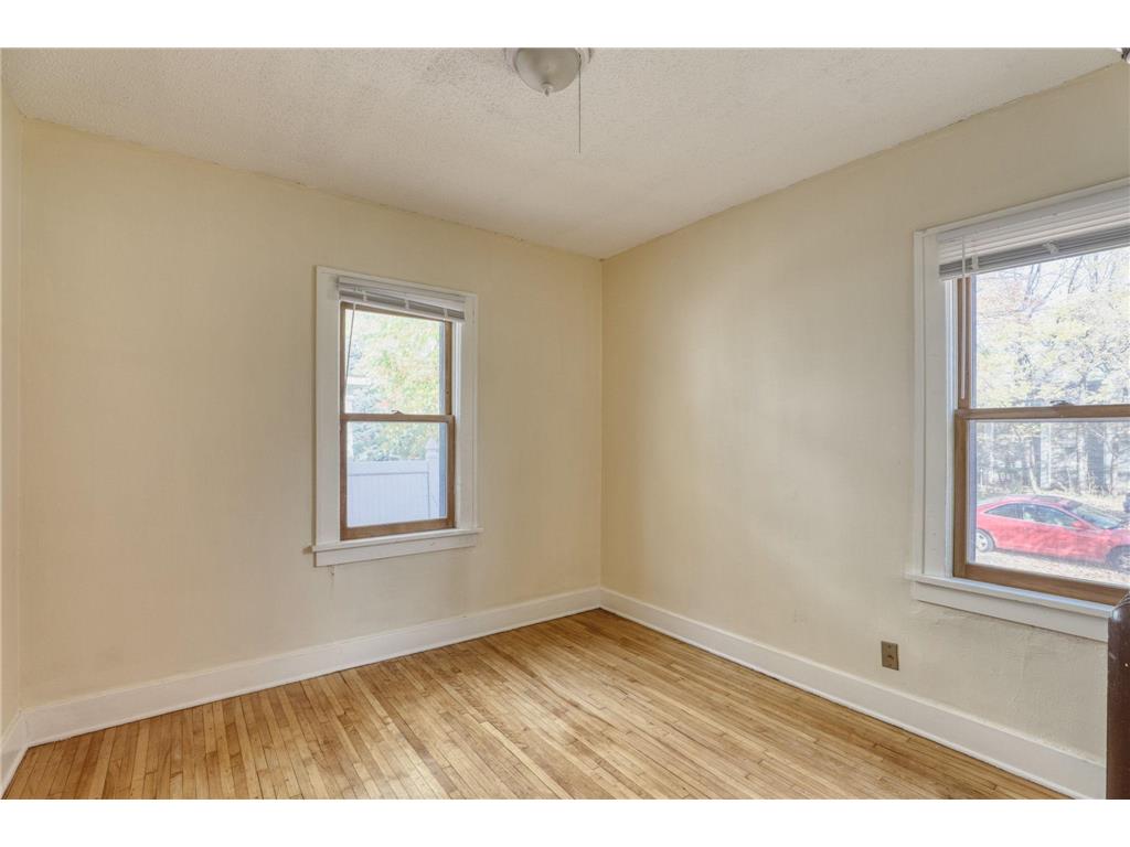 415 Finn Street N Saint Paul MN 55104 6627362 image11