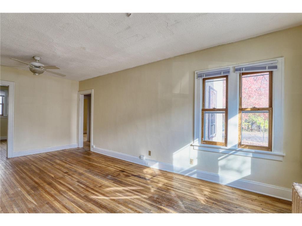 415 Finn Street N Saint Paul MN 55104 6627362 image3