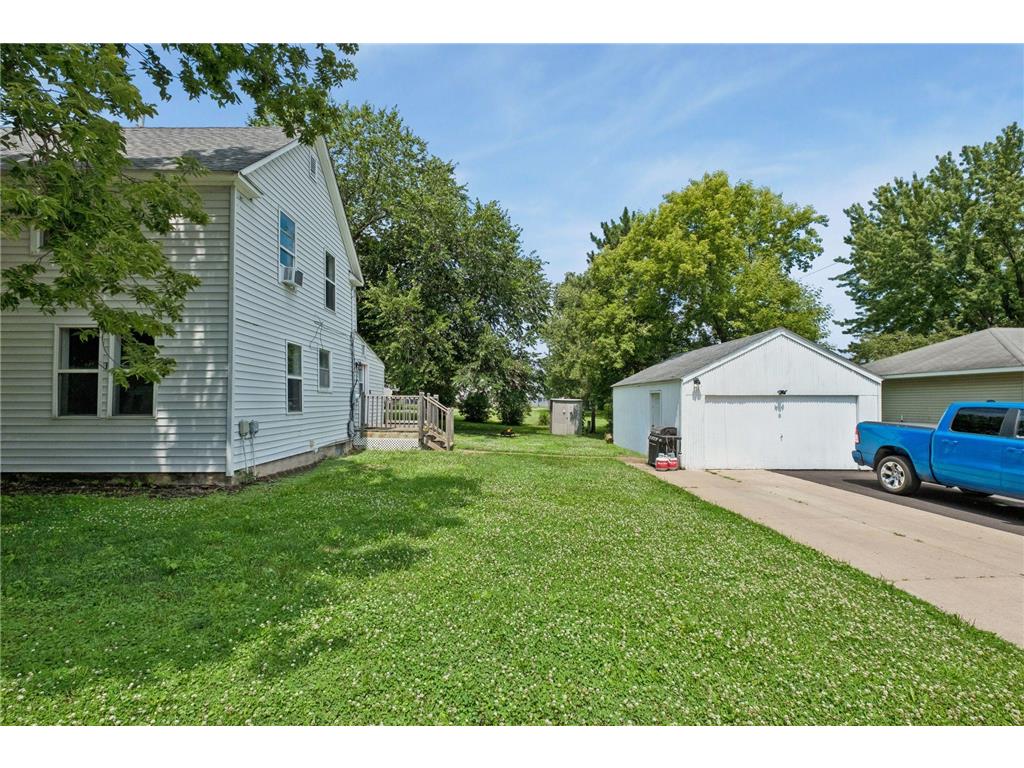 415 Francis Street Faribault MN 55021 7102087 image31