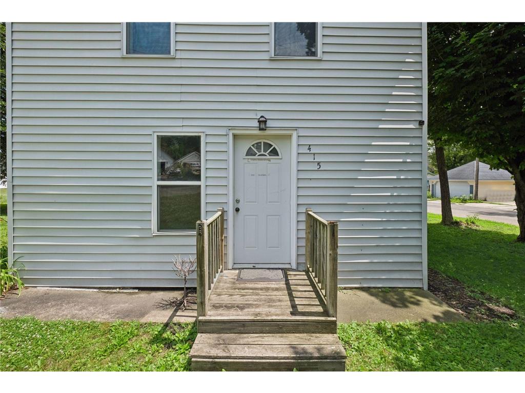 415 Francis Street Faribault MN 55021 7102087 image4