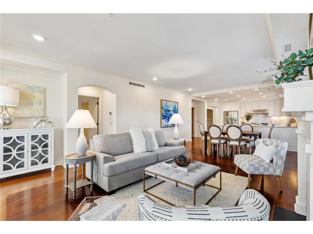 415 Indian Mound Street #102 Wayzata MN 55391 6461291 image1