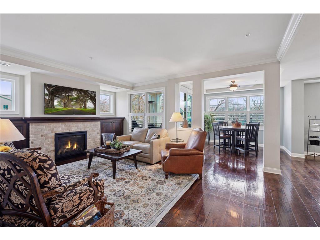 415 Indian Mound Street #103 Wayzata MN 55391 - Lake Minnetonka 6707784 image1