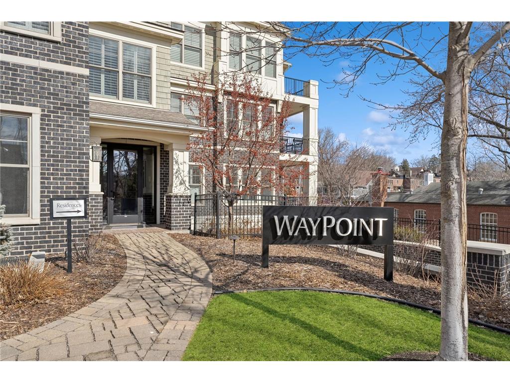 415 Indian Mound Street #201 Wayzata MN 55391 - Lake Minnetonka 6684889 image1