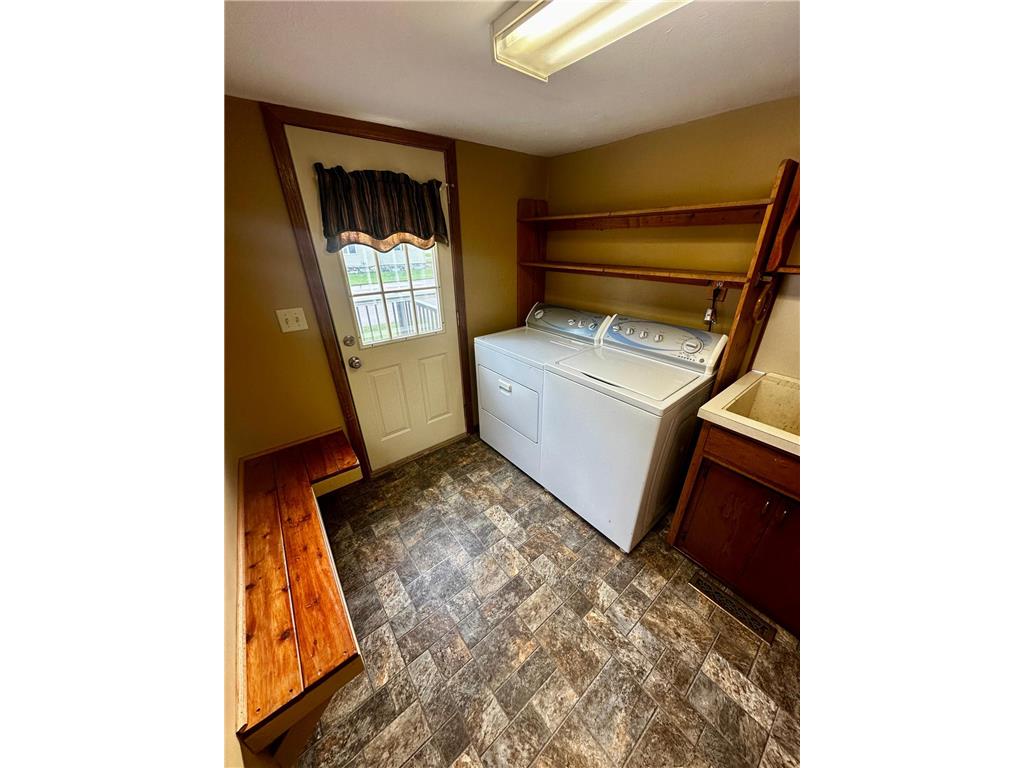 415 N 6th Street Marshall MN 56258 7086622 image13