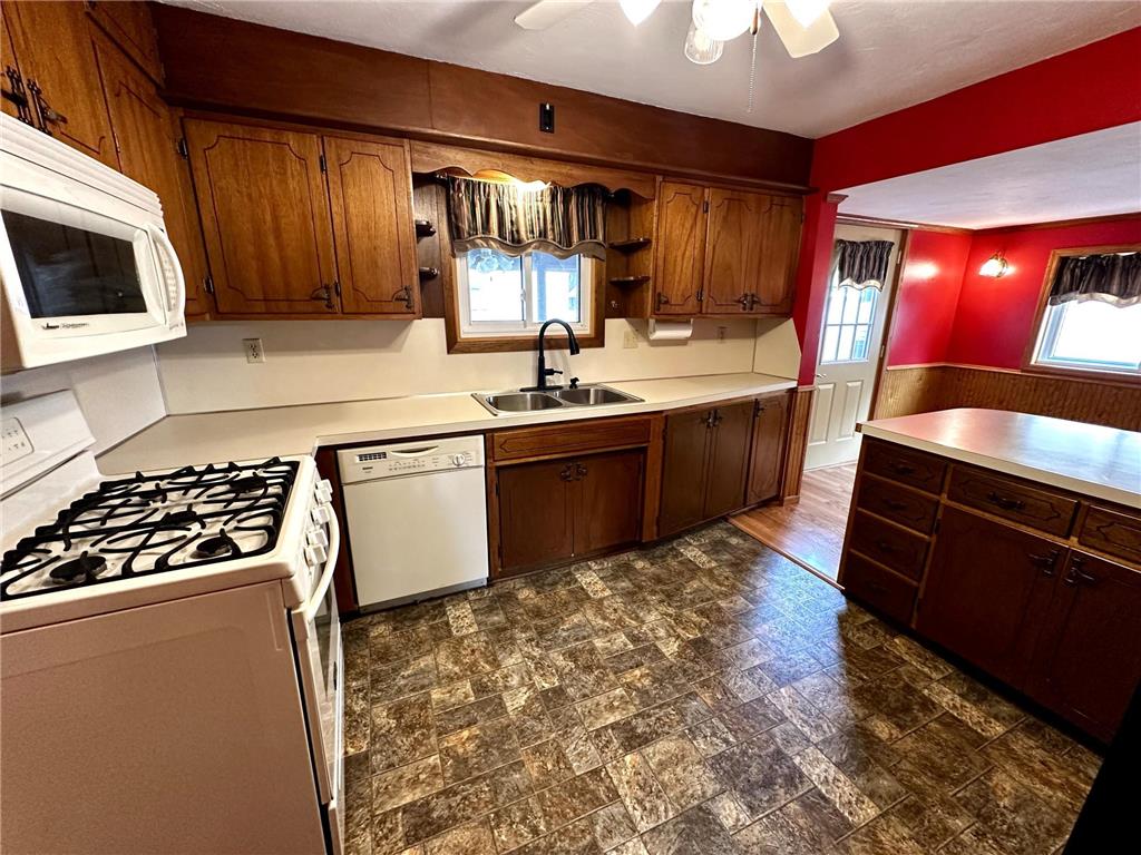 415 N 6th Street Marshall MN 56258 7086622 image18