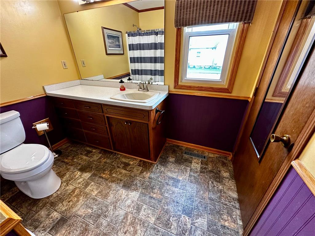 415 N 6th Street Marshall MN 56258 7086622 image19