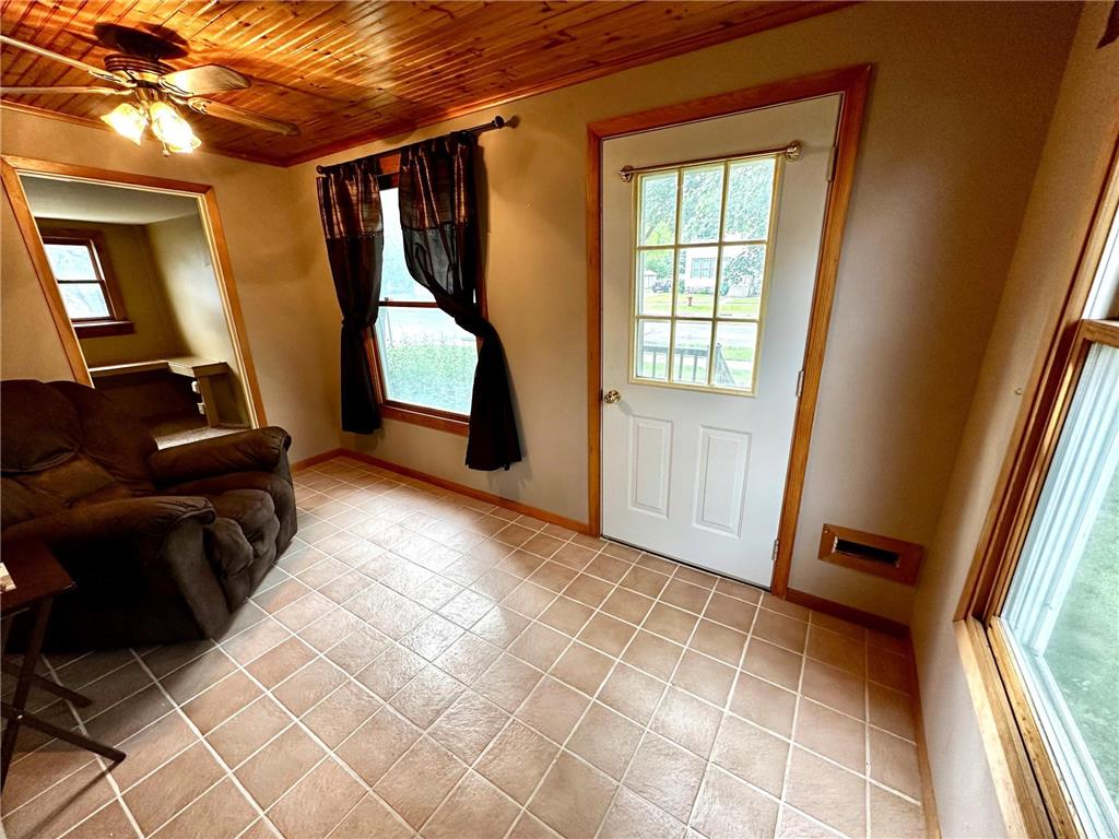 415 N 6th Street Marshall MN 56258 7086622 image30
