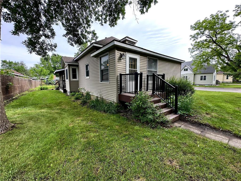 415 N 6th Street Marshall MN 56258 7086622 image5