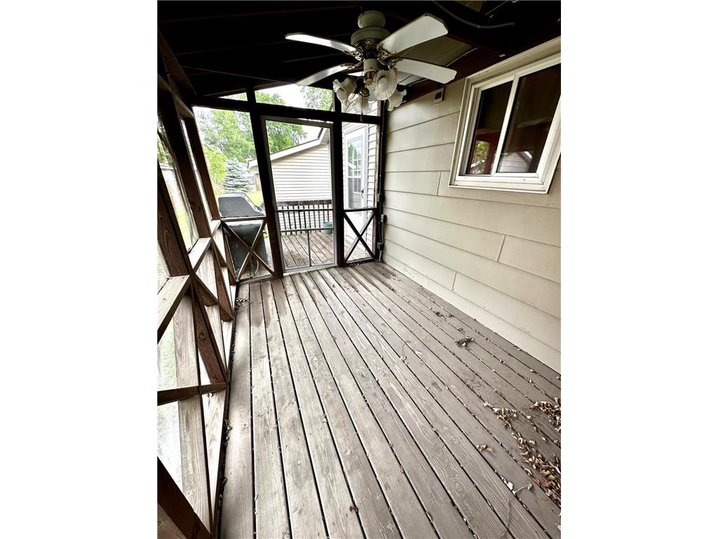 415 N 6th Street Marshall MN 56258 7086622 image8