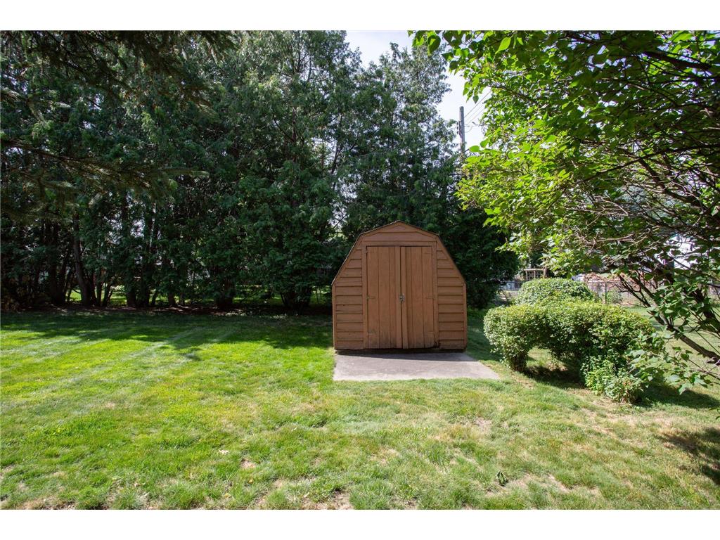 415 N 8th Street River Falls WI 54022 7095331 image38