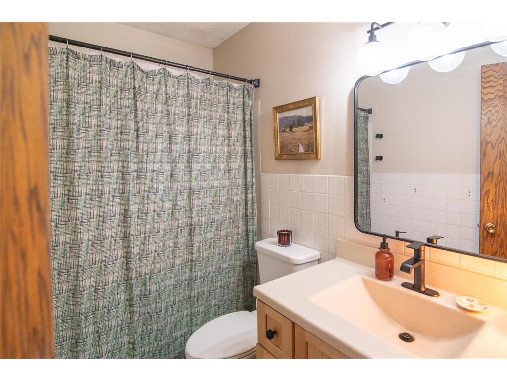 415 N Fremont Street River Falls WI 54022 7110657 image15