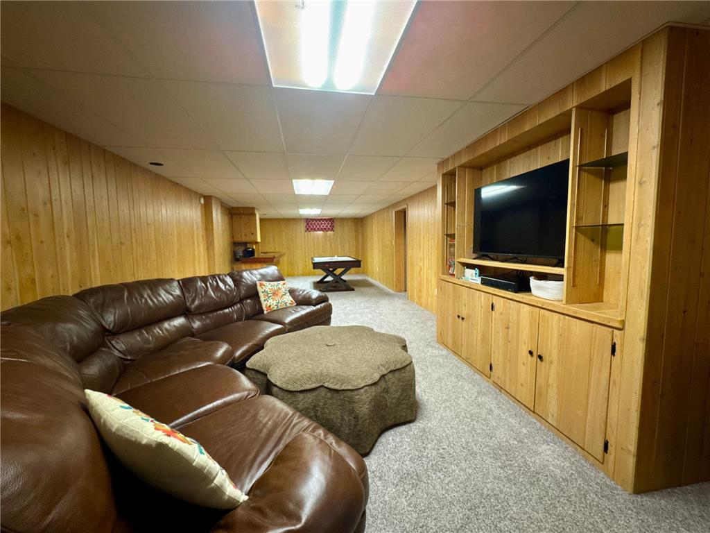 415 Roosevelt Street NE Warroad MN 56763 7089289 image22
