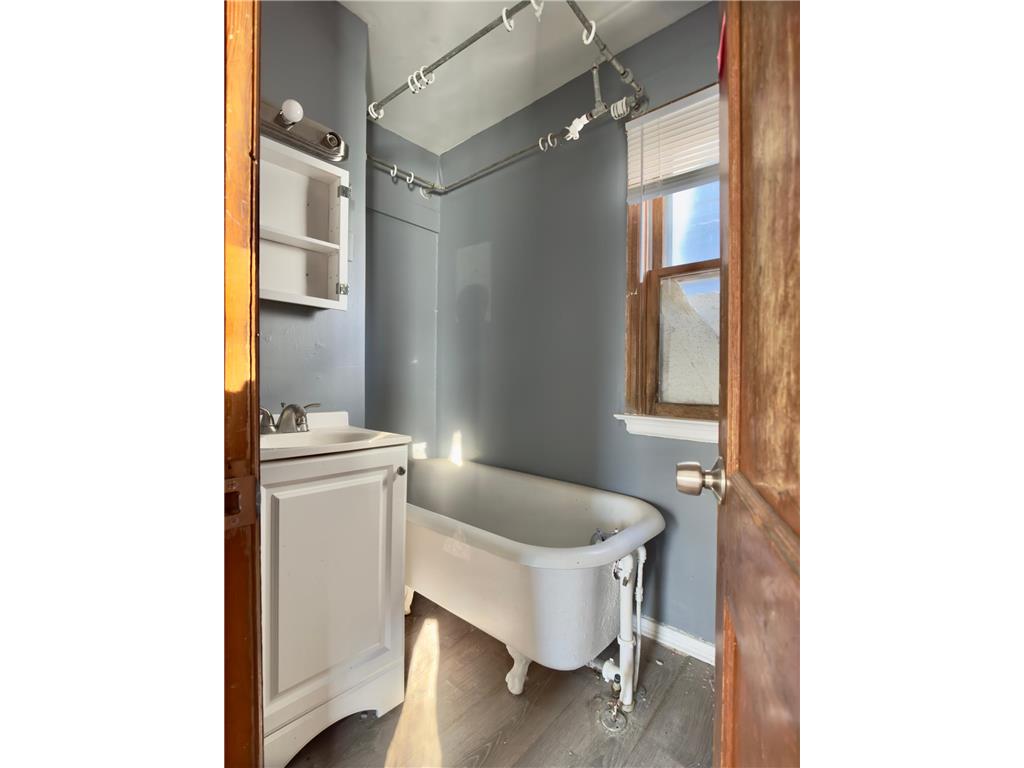 415 W College Street Albert Lea MN 56007 6742759 image12