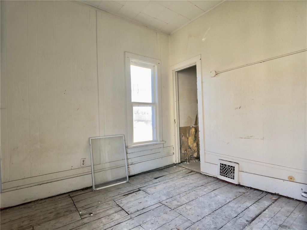 415 W College Street Albert Lea MN 56007 6742759 image19