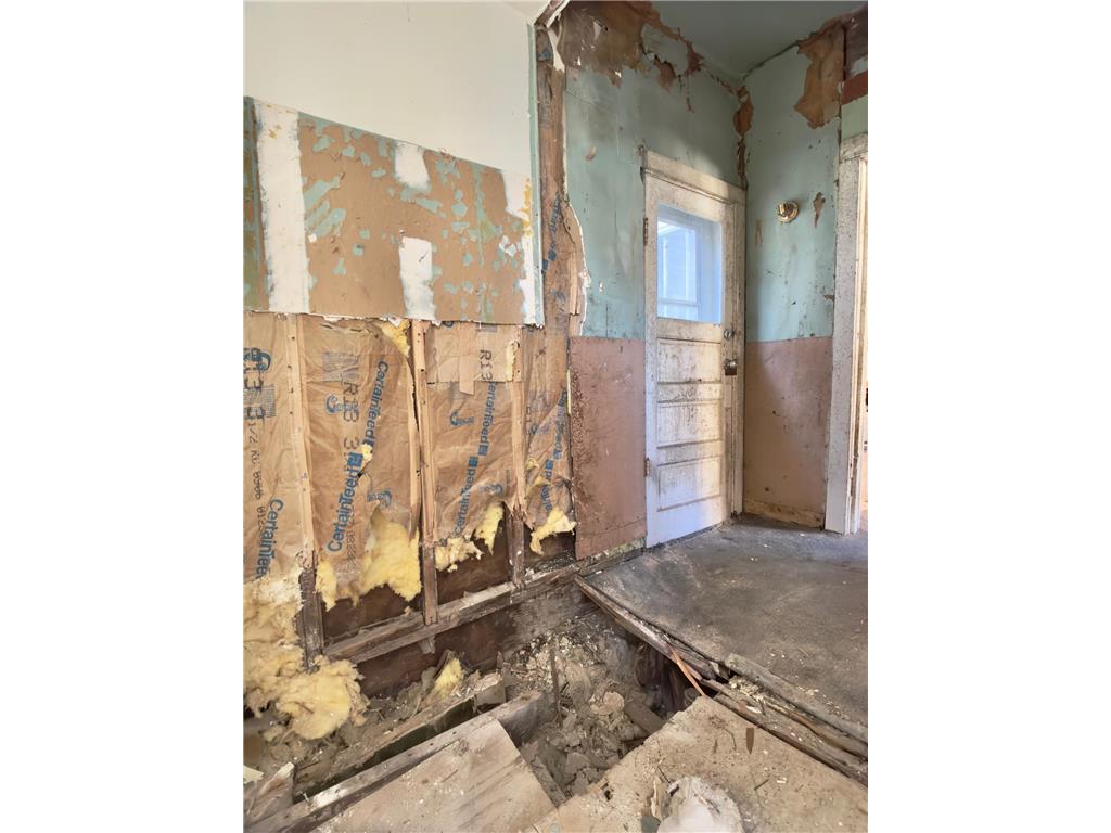 415 W College Street Albert Lea MN 56007 6742759 image21