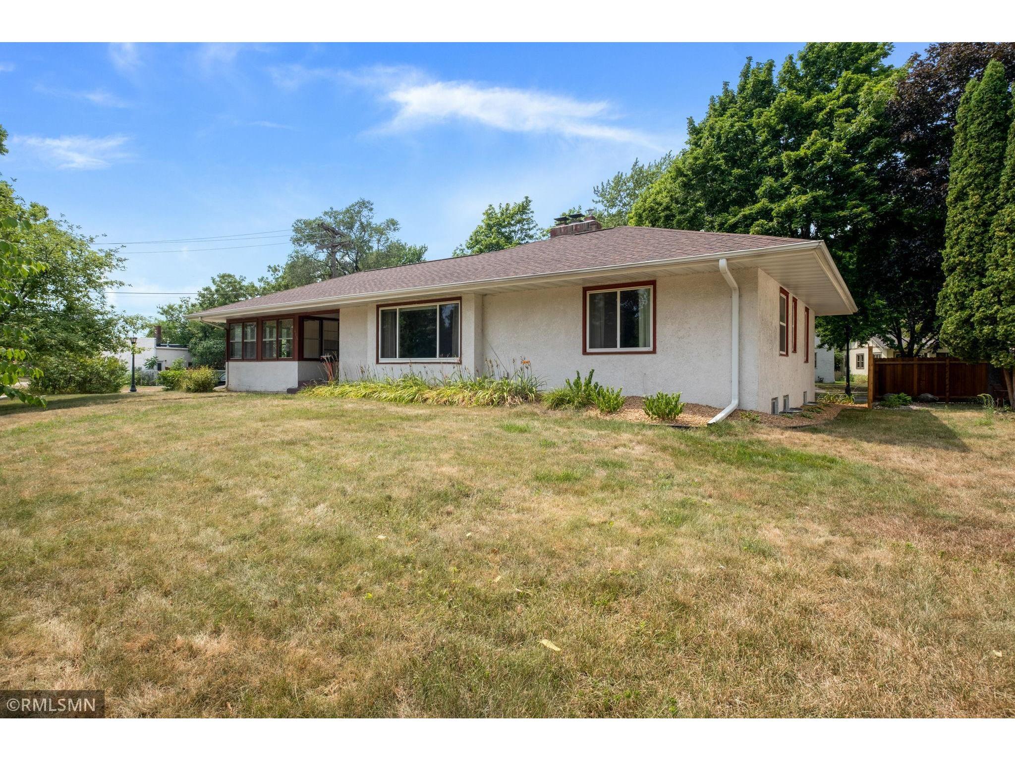 415 Wheelock Parkway W, Saint Paul, MN 55117 MLS 6072542 Edina Realty