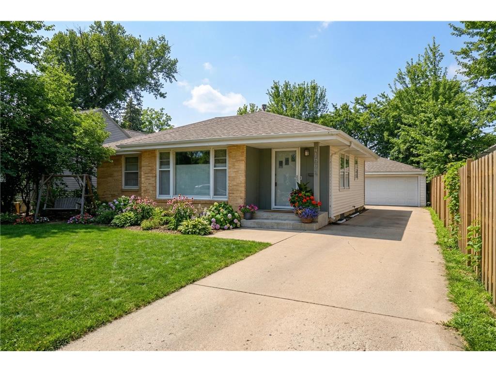 4150 Webster Avenue S Saint Louis Park MN 55416 7033262 image1