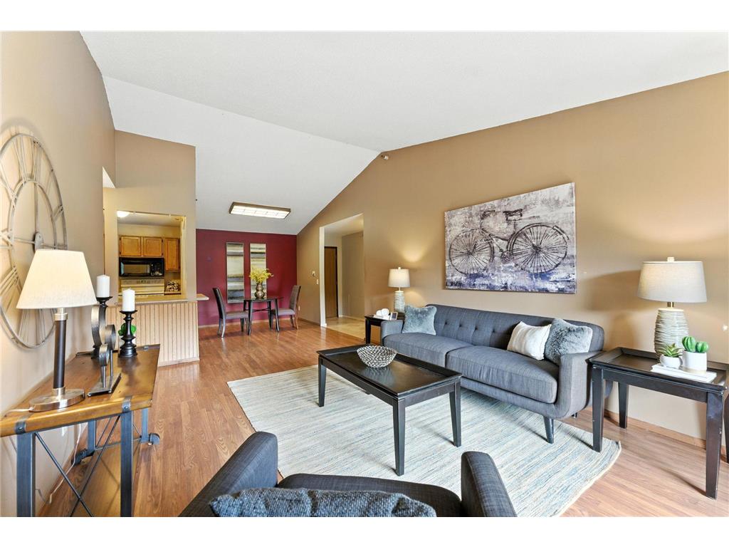 4151 Boone Avenue N #210 New Hope MN 55427 6768052 image1