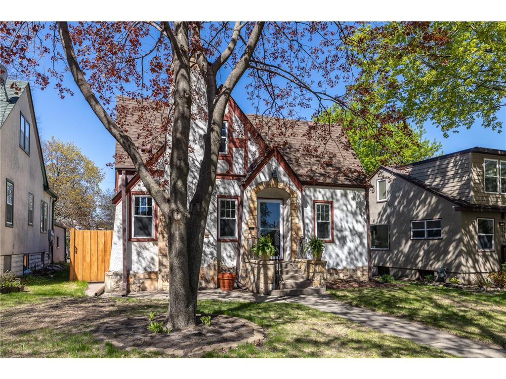 4151 Queen Avenue N Minneapolis MN 55412 7067103 image1