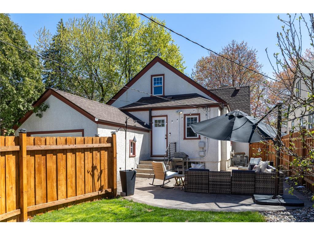 4151 Queen Avenue N Minneapolis MN 55412 7067103 image21