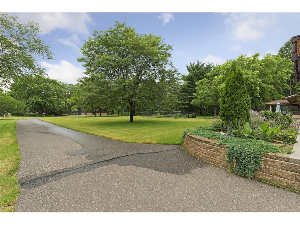 4151 Rice Street Shoreview MN 55126 6818039 image5