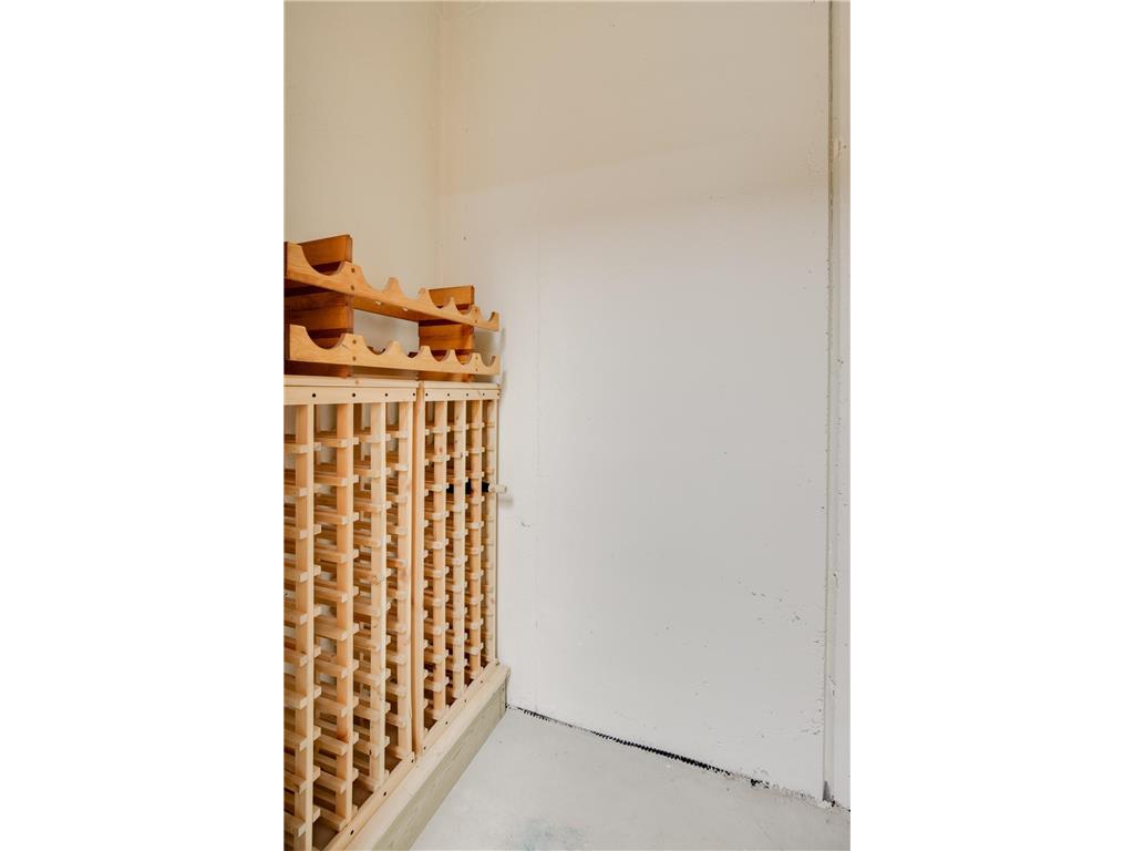 4151 Rice Street Shoreview MN 55126 6818039 image80