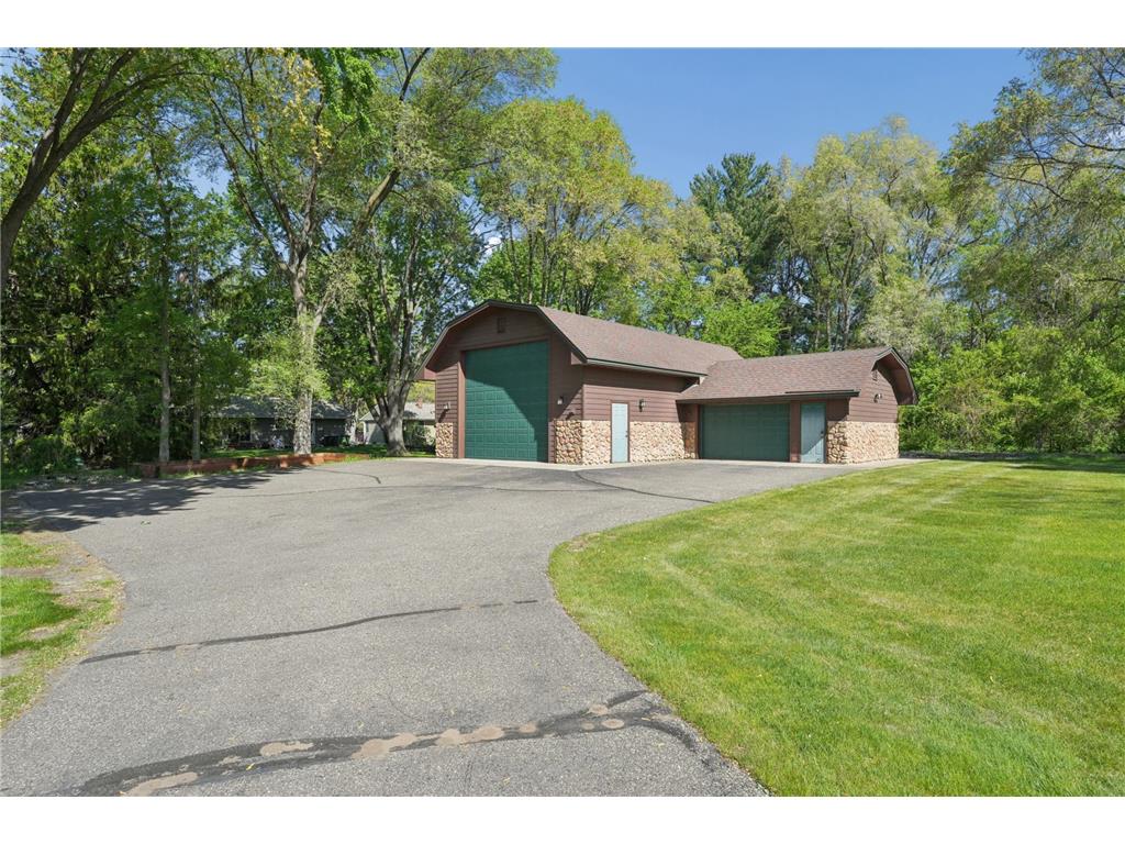 4151 Rice Street Shoreview MN 55126 7015761 image12