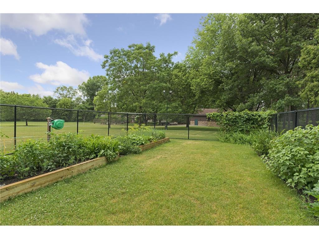 4151 Rice Street Shoreview MN 55126 7015761 image15