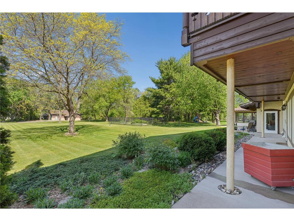 4151 Rice Street Shoreview MN 55126 7015761 image95