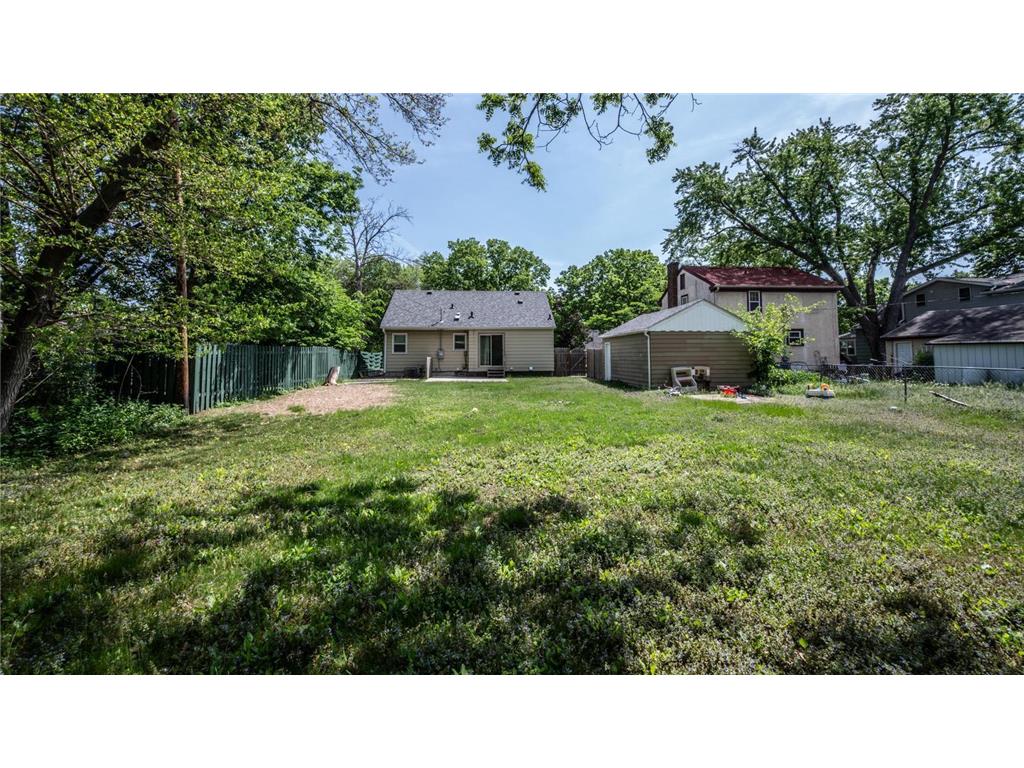 4151 Xenia Avenue N Robbinsdale MN 55422 7082872 image3