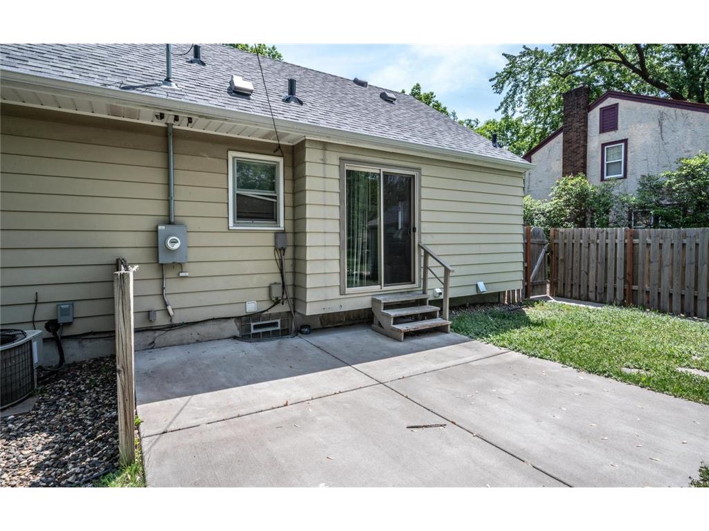 4151 Xenia Avenue N Robbinsdale MN 55422 7082872 image5