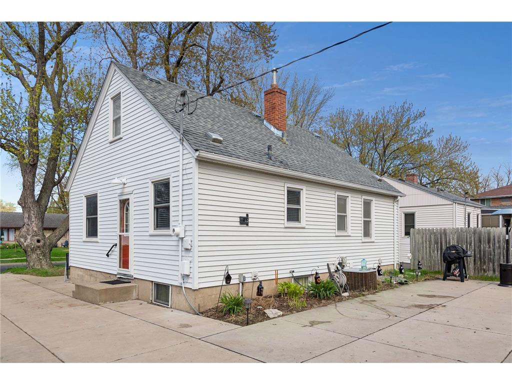 4152 Adair Avenue N Robbinsdale MN 55422 7065749 image27