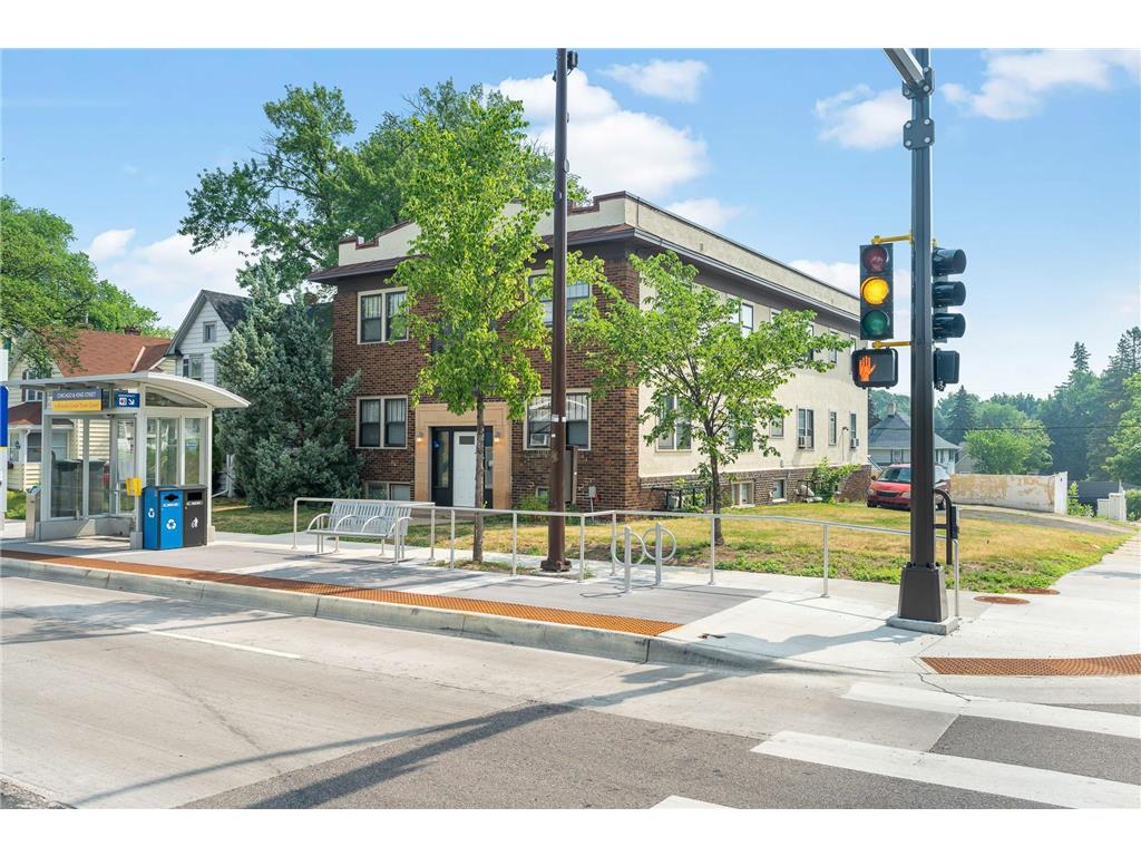 4153 Chicago Avenue Minneapolis MN 55407 6272240 image1