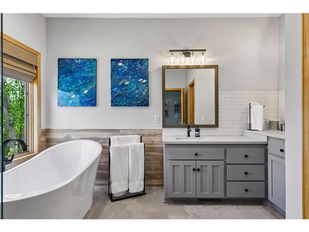 4153 Hallgren Lane Chanhassen MN 55331 7030443 image16