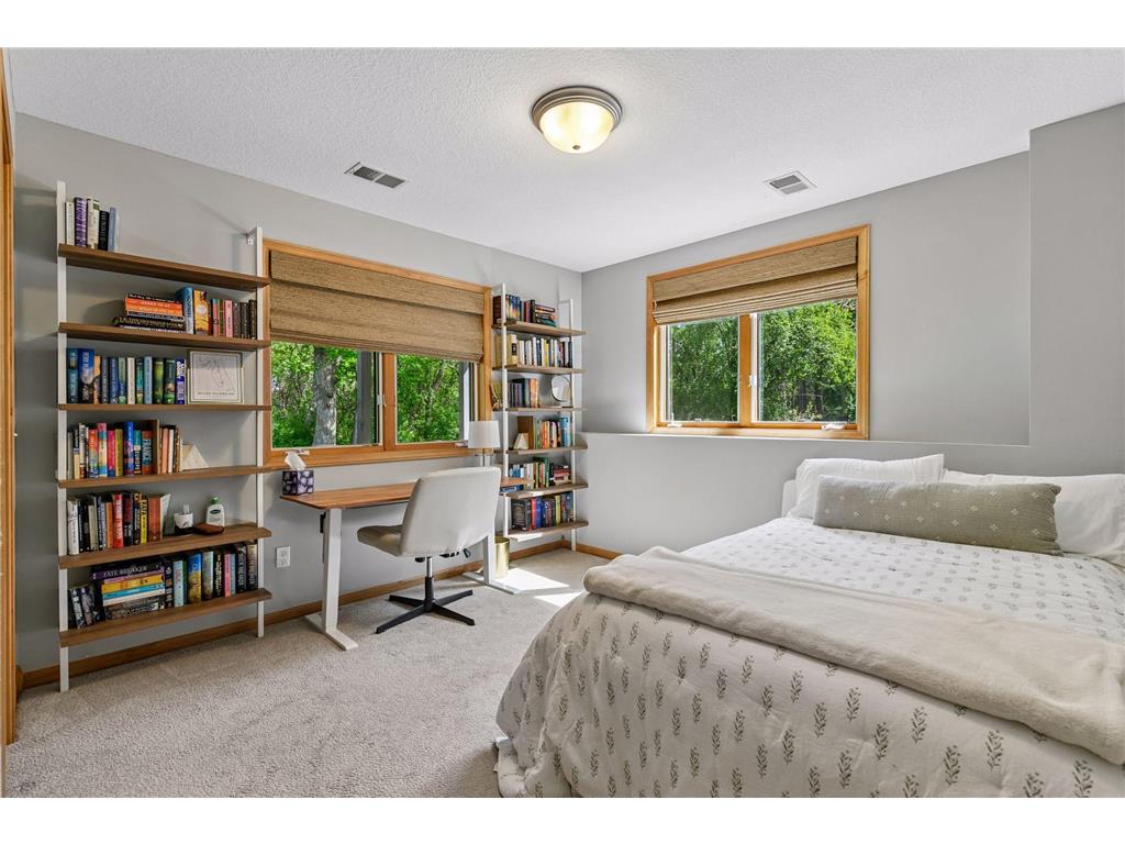 4153 Hallgren Lane Chanhassen MN 55331 7030443 image19