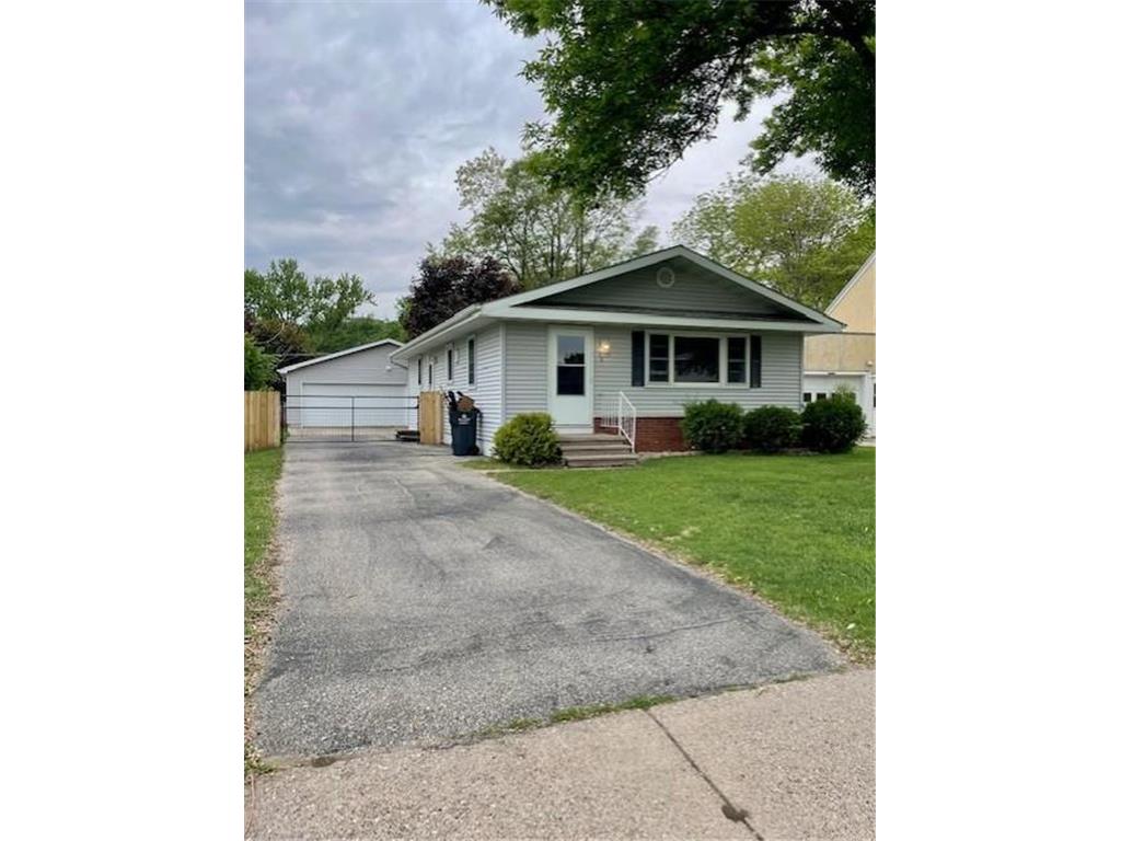 4155 W 7th Street Goodview MN 55987 6731237 image1