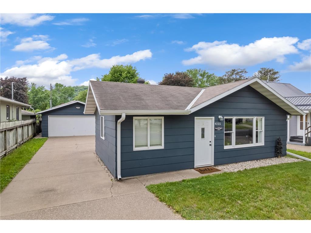 4155 W 8th Street Goodview MN 55987 7075973 image1