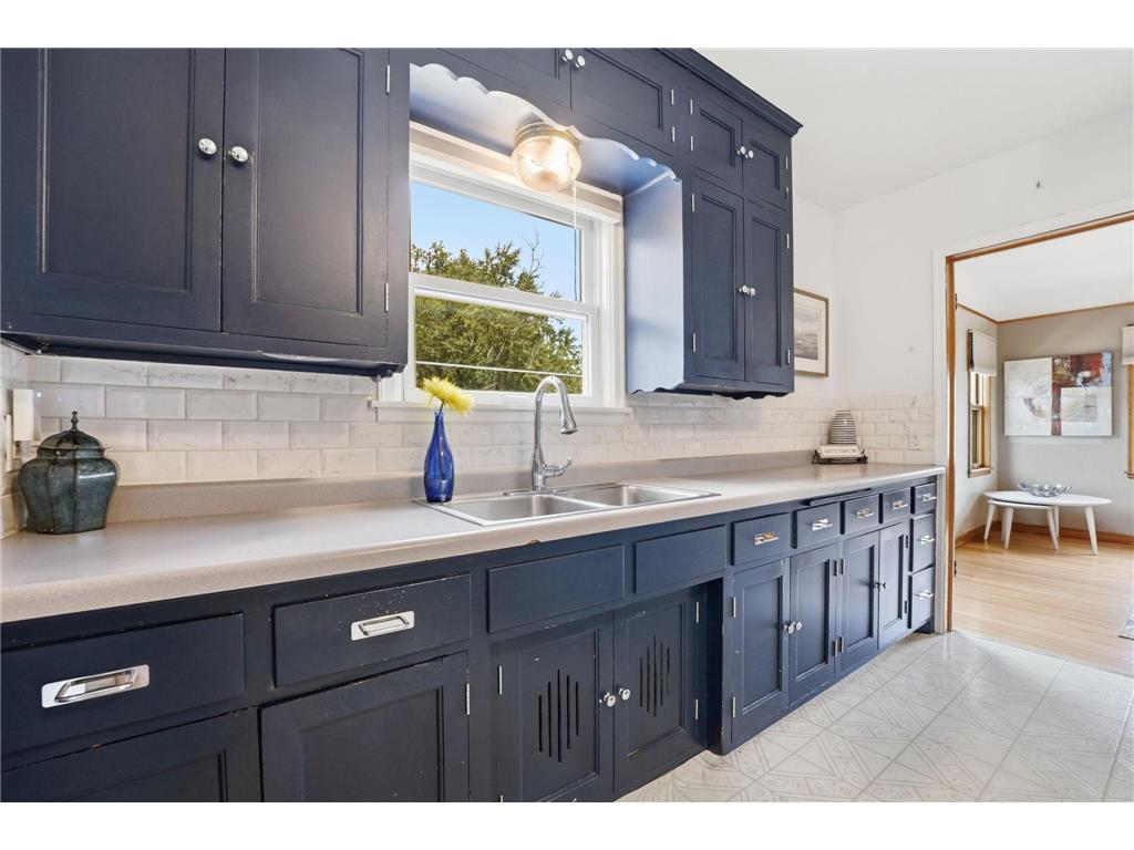4156 Monroe Street NE Columbia Heights MN 55421 7111160 image10
