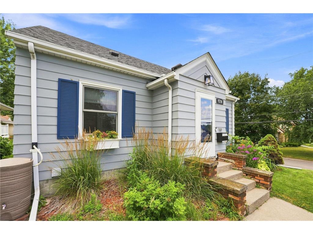 4156 Monroe Street NE Columbia Heights MN 55421 7111160 image2