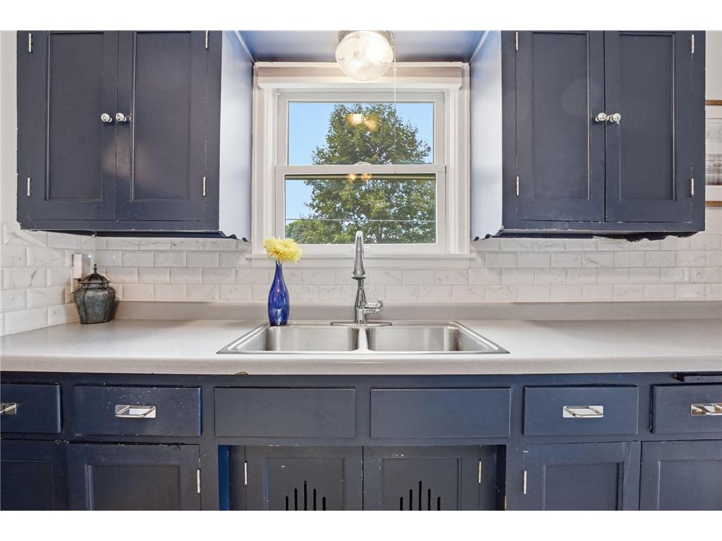 4156 Monroe Street NE Columbia Heights MN 55421 7111160 image9