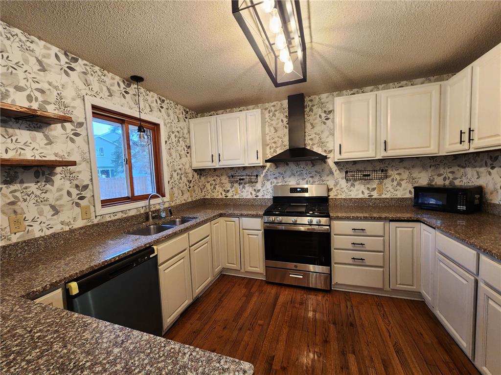4157 145th Avenue NW Andover MN 55304 7039149 image3