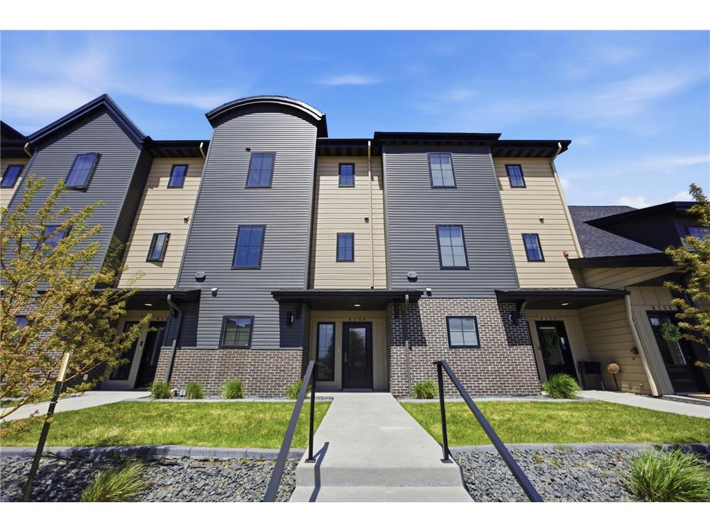 4158 Arthur Drive S Fargo ND 58104 7068018 image1